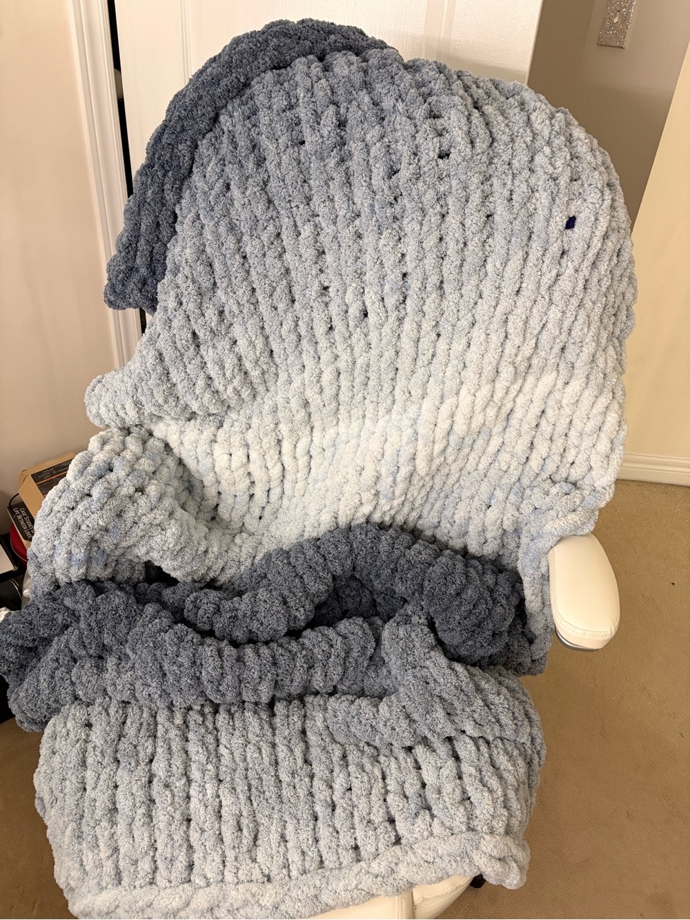 Plush Textured Throw Blanket - Gray
